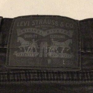 Levi’s 505 Black boot cut jeans 37 x 29